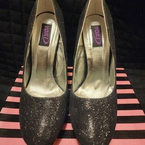 Size 7.5 sexy glittery stilettos